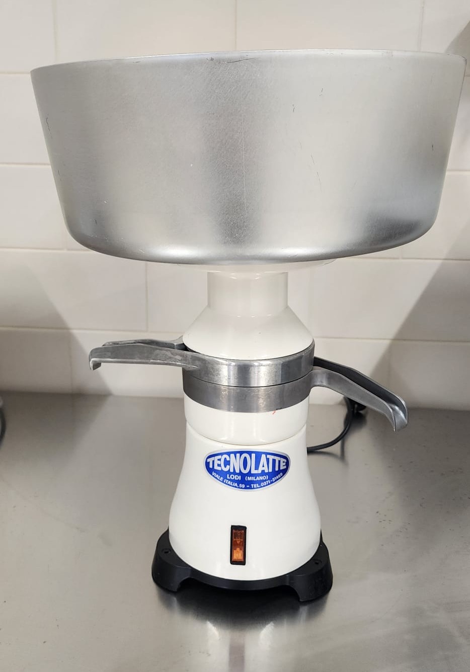 Scrematrice latte